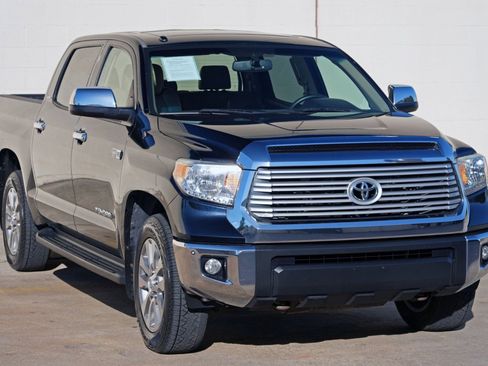 Used 2014 Toyota Tundra Limited w/ Limited Premium Package AWD/4WD image 51