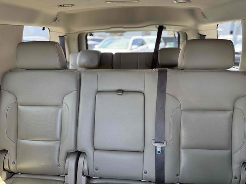 Used 2019 GMC Yukon SLT w/ Open Road Package image 18