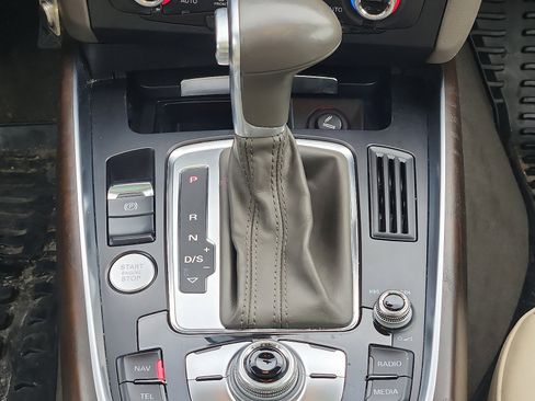 Used 2017 Audi Q5 2.0T Premium Plus image 19