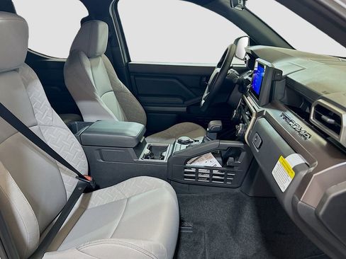 New 2025 Toyota Tacoma SR5 AWD/4WD image 25