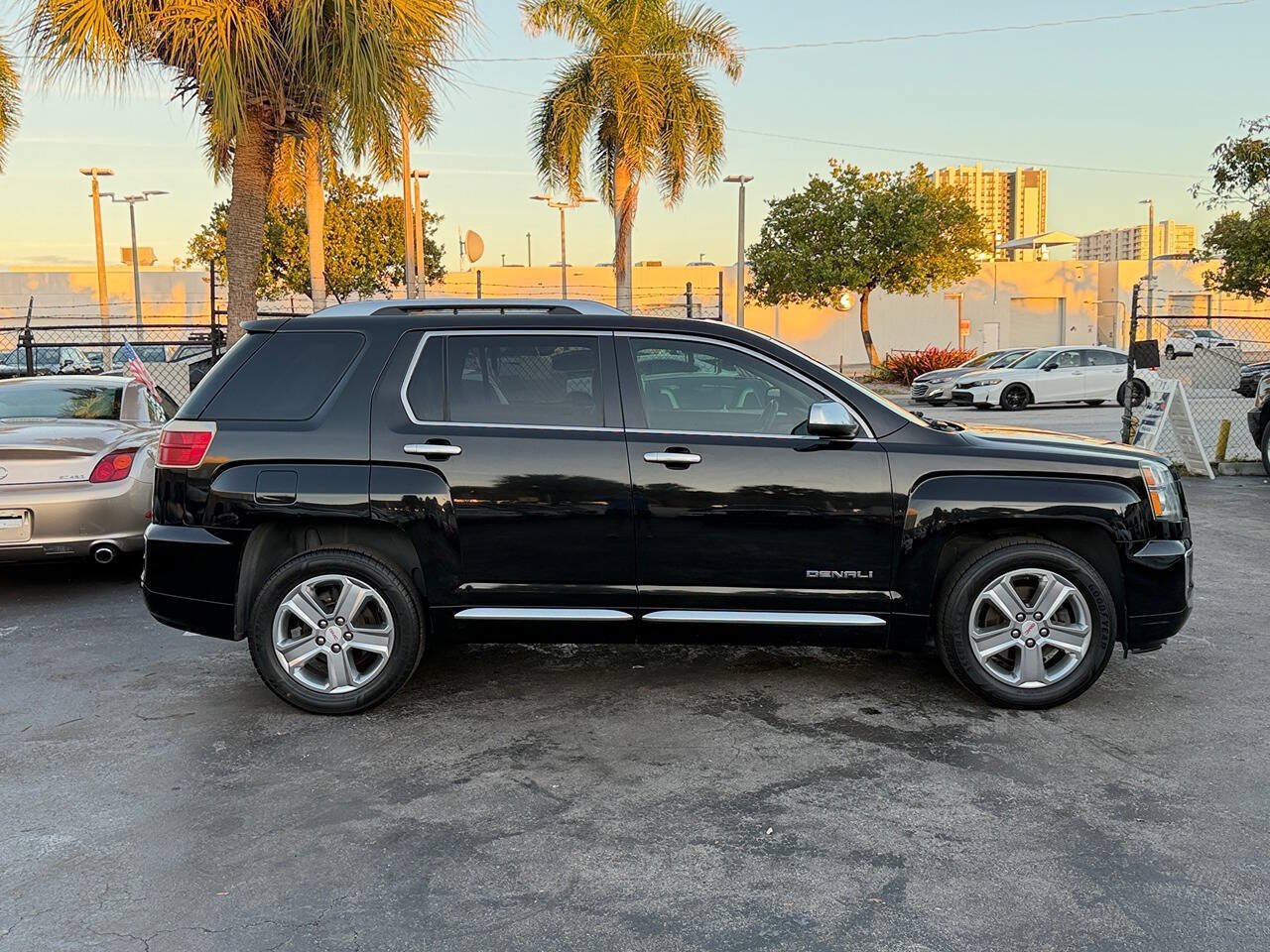Used 2017 GMC Terrain Denali FWD image 14
