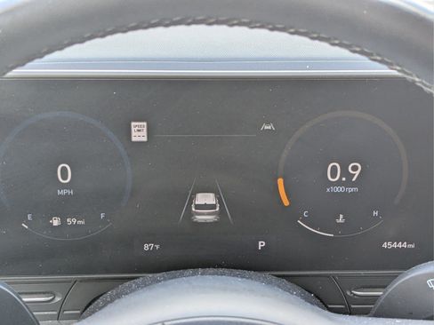 Certified 2024 Hyundai Kona SEL w/ Convenience Package AWD/4WD image 30