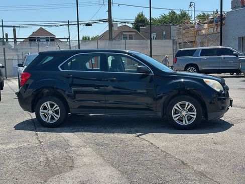 Used 2010 Chevrolet Equinox LS FWD image 2