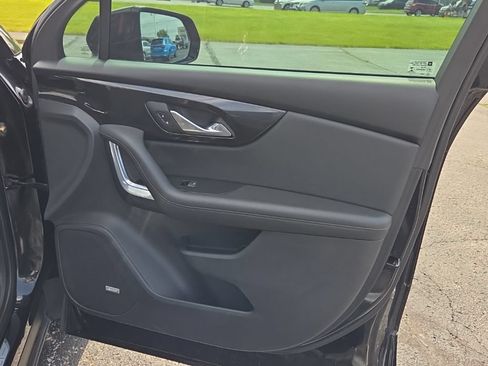 Used 2019 Chevrolet Blazer Premier w/ Sun and Wheels Package AWD/4WD image 26