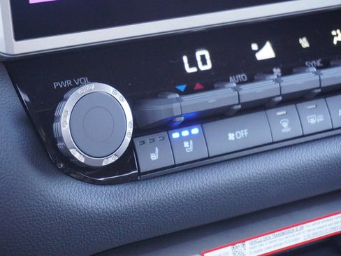 New 2026 Toyota Tundra Limited image 25