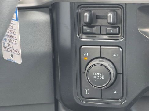 New 2026 Ford F350 XLT w/ Camper Package image 16