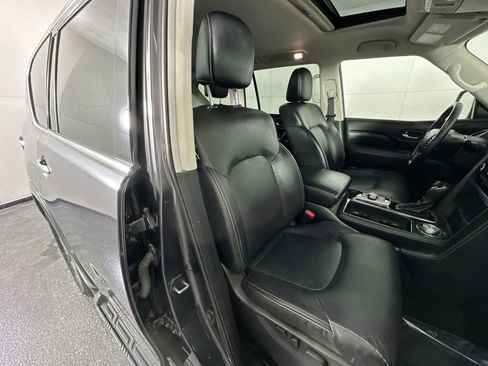 Used 2024 INFINITI QX80 Luxe image 29