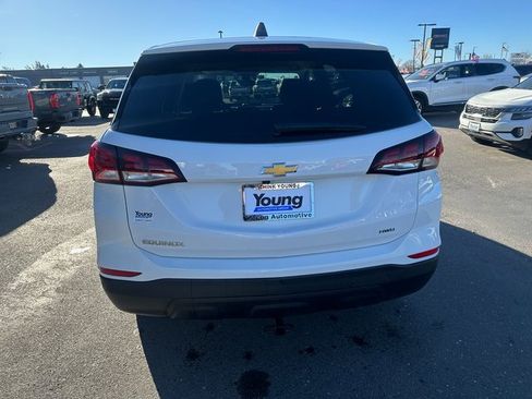 Used 2024 Chevrolet Equinox LS image 5