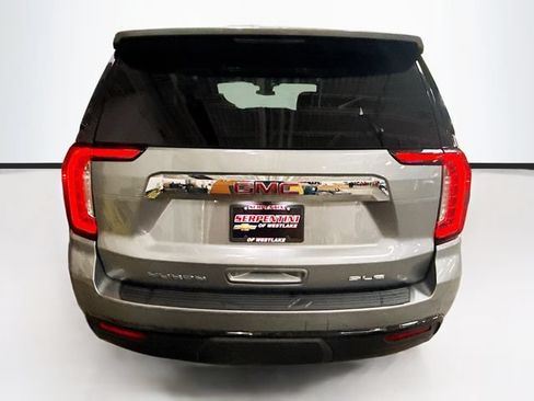 Used 2023 GMC Yukon SLE w/ LPO, Floor Liner Package AWD/4WD image 7