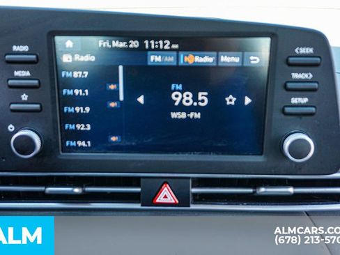 Used 2025 Hyundai Elantra Sport image 37