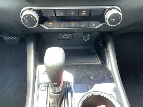 Used 2021 Nissan Altima 2.5 SV image 22