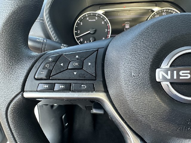 Used 2025 Nissan Sentra SV FWD image 22