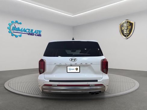 Used 2023 Hyundai Palisade Calligraphy w/ Cargo Package FWD image 4