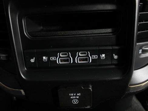 Used 2021 RAM 1500 Limited AWD/4WD image 21