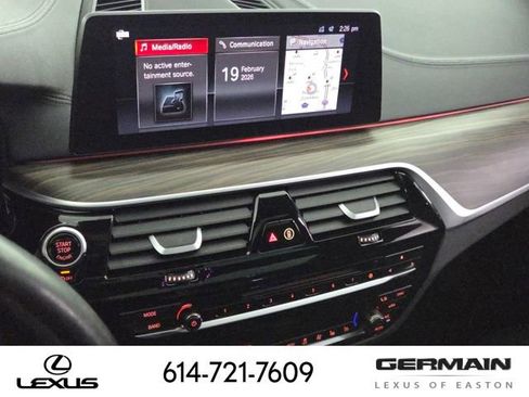 Used 2019 BMW M550i xDrive w/ Dynamic Handling Package image 27
