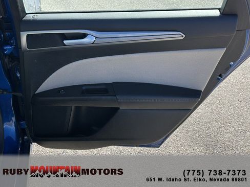 Used 2017 Ford Fusion S image 23