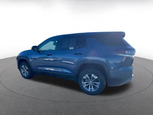 Used 2025 Chevrolet Equinox LT image 10