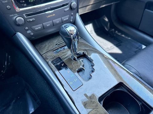 Used 2011 Lexus IS 350 w/ Luxury Plus Value Edition image 29