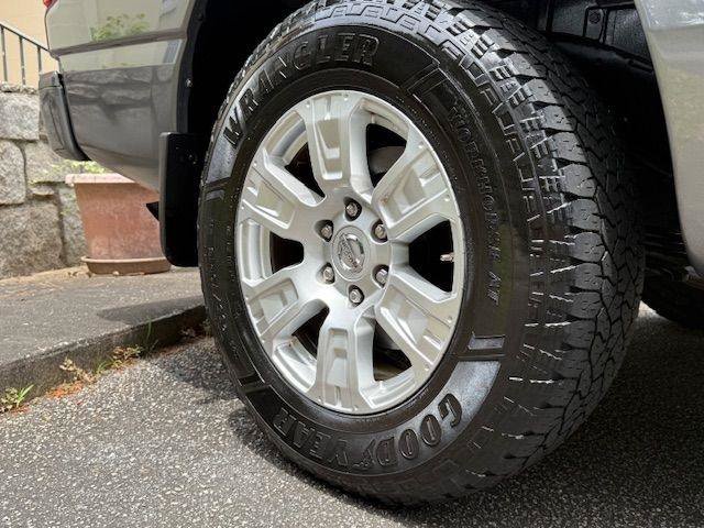 Used 2021 Nissan Titan SV w/ SV Convenience Package RWD image 37