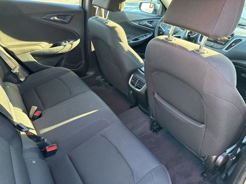 Used 2024 Chevrolet Malibu LT image 27