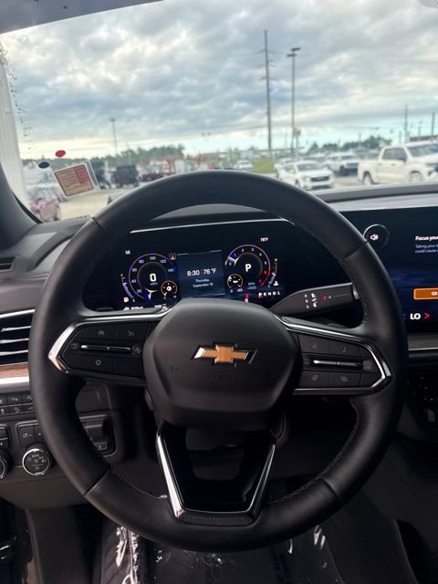 Used 2025 Chevrolet Tahoe High Country AWD/4WD image 29