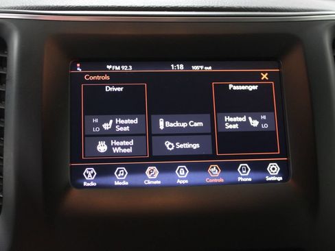Used 2019 Jeep Cherokee Latitude Plus w/ Cold Weather Group AWD/4WD image 29