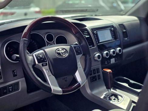 Used 2015 Toyota Sequoia Platinum AWD/4WD image 12