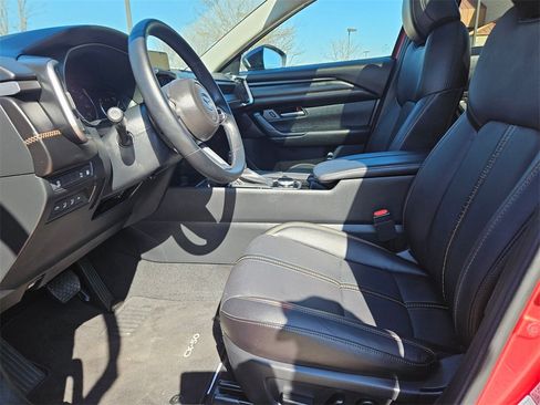 Used 2025 MAZDA CX-50 AWD 2.5 Hybrid w/ Premium Pkg image 11