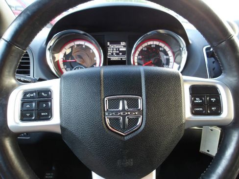 Used 2017 Dodge Grand Caravan GT FWD image 13