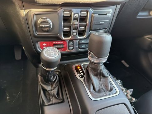 New 2026 Jeep Gladiator Rubicon image 16