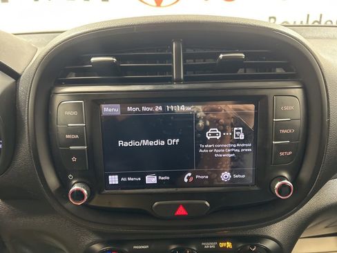 Used 2022 Kia Soul LX w/ Technology Package image 28