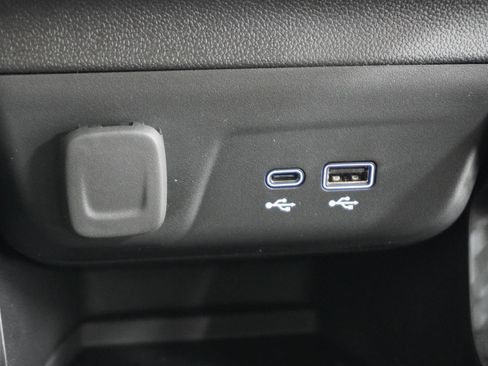 New 2026 Chevrolet TrailBlazer RS w/ Convenience Package FWD image 32