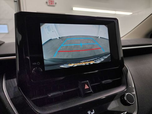 Used 2024 Toyota Corolla LE image 14