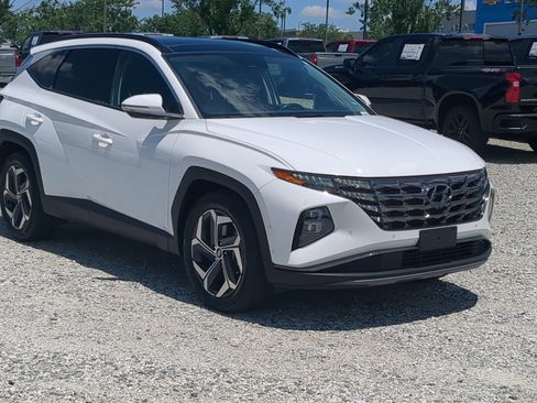 Used 2024 Hyundai Tucson Limited FWD image 2