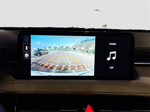 Used 2026 Genesis G70 2.5T image 14