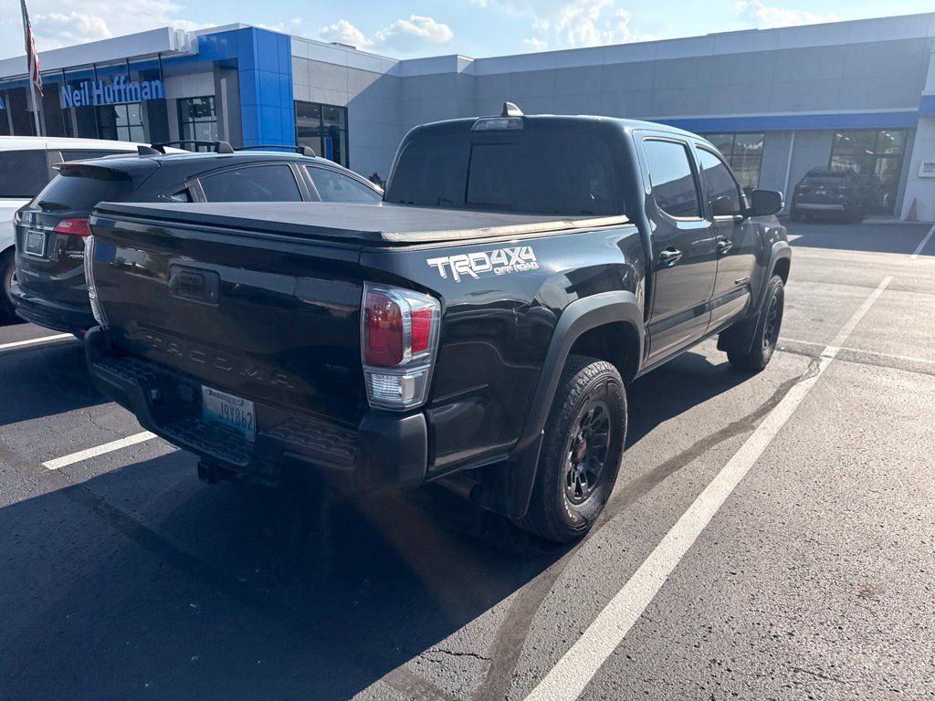 Used 2021 Toyota Tacoma TRD Off-Road AWD/4WD image 13