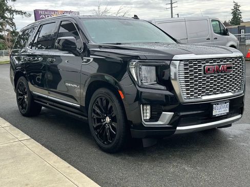 Used 2024 GMC Yukon Denali w/ Denali Reserve Package AWD/4WD image 7