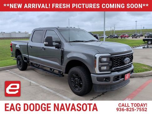 Used 2024 Ford F250 XL w/ STX Appearance Package image 1