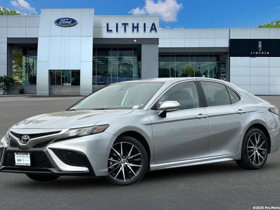 Used 2023 Toyota Camry SE
