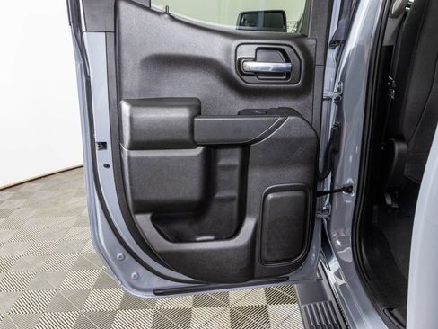 Used 2024 Chevrolet Silverado 1500 Custom w/ Dark Appearance Package AWD/4WD image 39