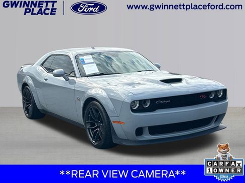 Used 2021 Dodge Challenger R/T Scat Pack image 3