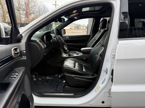 Used 2016 Jeep Grand Cherokee Limited 75th Anniversary image 9