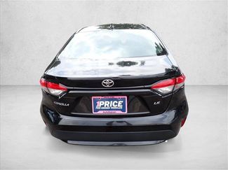 Used 2021 Toyota Corolla LE FWD video 3