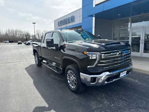New 2026 Chevrolet Silverado 2500 LTZ w/ LTZ Plus Package AWD/4WD image 1