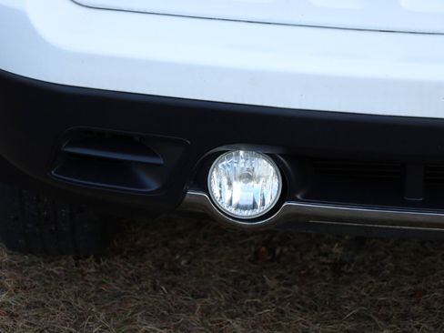 Used 2016 Jeep Patriot High Altitude image 26