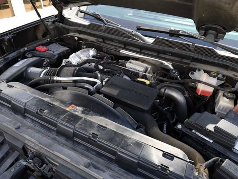 Used 2021 Chevrolet Silverado 2500 LTZ w/ LTZ Plus Package AWD/4WD image 53