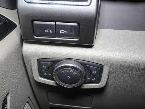 Used 2022 Ford F250 XLT w/ XLT Premium Package image 29