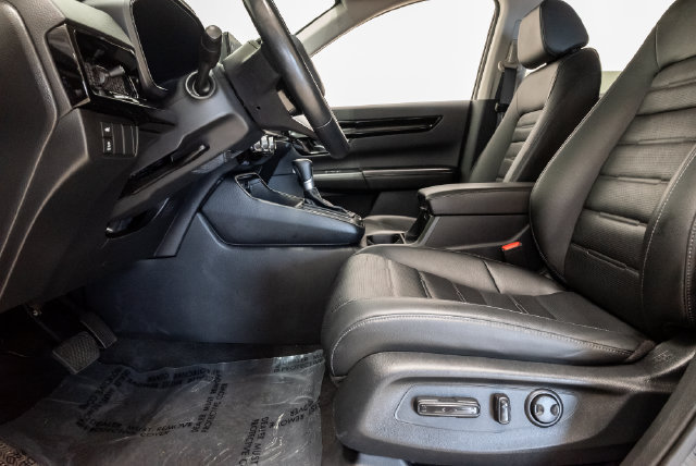 Used 2025 Honda CR-V EX-L image 13