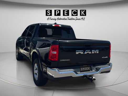 Used 2025 RAM 1500 Big Horn AWD/4WD image 3