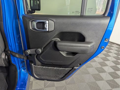 Used 2021 Jeep Wrangler Unlimited Sport image 28